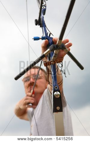 Ember lövés a cél íjászat