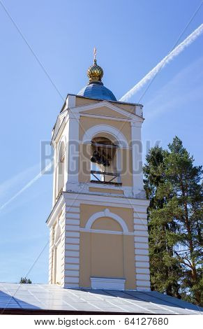 Belfry Church of the Epiphany in the village Perhovo