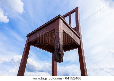 Geneva Broken Chair In Front Of The United Nation Building - Peace Symbol - Switzerland
