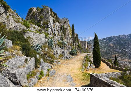 Old fort in Klis, Croatia - architecture background