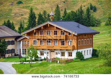 A Beautiful Typical Mountain Guests House On Austrian Alps