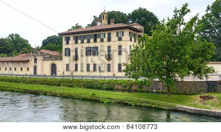 Cassinetta Di Lugagnano (milan)
