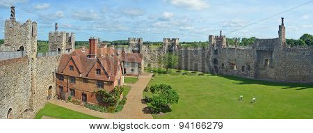 Framlingham castle and Poorhouse