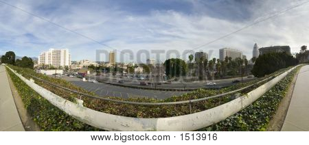 Assemble_Dt017_1_Final_Bigstockphoto