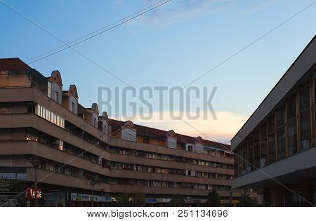 Cacak Downtown Details