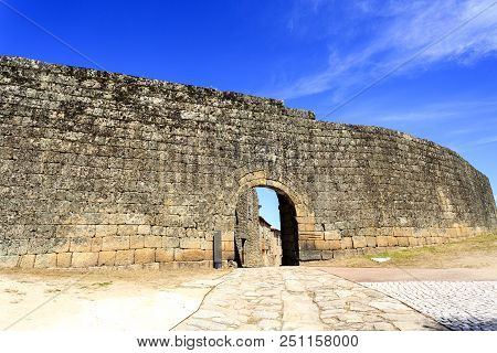 The Nova (new) Gate Is A Gate With A Round Arch With Three Rows Of Arch Stones Sitting On Imposts An