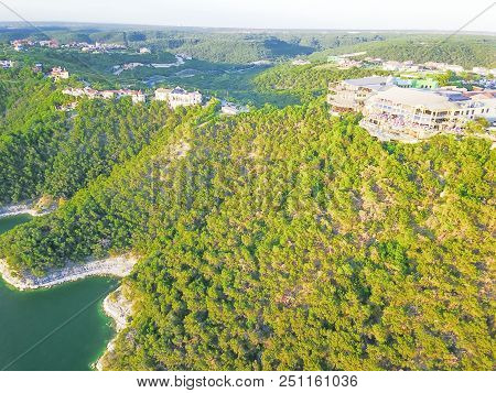 Top View Cliff Rock Wall, Bluffs At Lake Travis, Austin, Texas, Usa