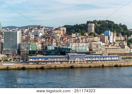 Vigo, Spain - May 20, 2017: Cityscape Of Vigo With The Cruise Terminal In The Foreground In Vigo, Ga