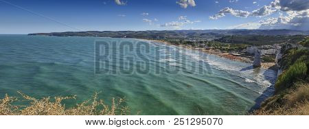 Gargano Coast: Bay Of Vieste,(apulia) Italy.castello Or Scialara Beach:it Is Overshadowed By The Swa