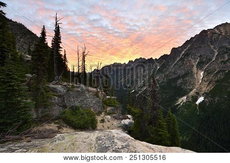 Kangaroo Ridge At Sunrise