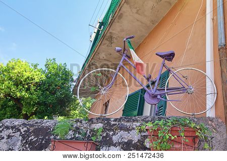 A Bicycle Is A Two-wheeled Vehicle Or A Sports Projectile Driven By The Feet Through The Pedals. Use