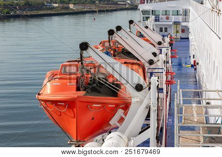 Ferry With Lifeboats From Dutch Ijmuiden Arriving In Newcastle Harbor, England
