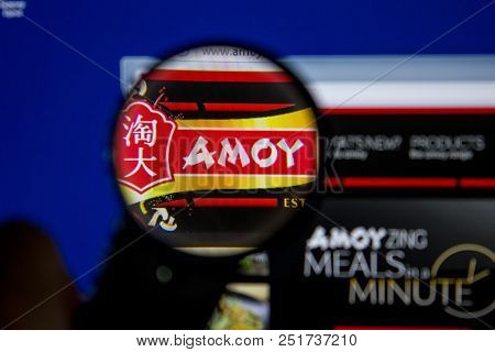 Ryazan, Russia - July 11, 2018: Amoy.co.uk Website On The Display Of Pc