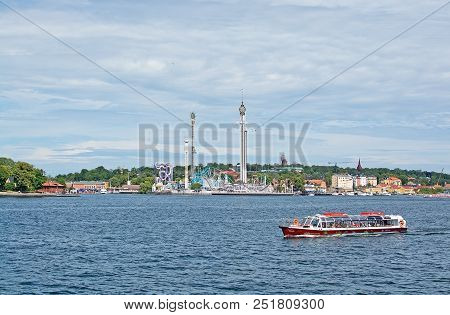 Boats For Sightseeing And Ferry For Long Distance Travel At Stadsgardskajen
