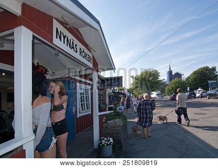 Nynas Rokeri Seafood Store