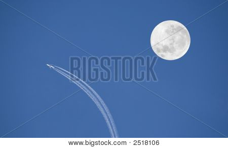 Fly og månen