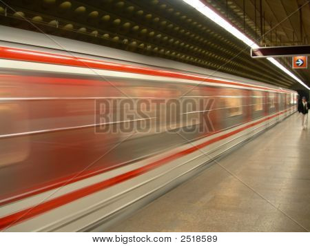 Metro treni