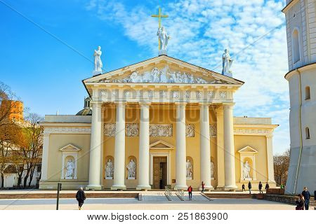 St. Stanislaus Cathedral On Cathedral Square With Monument To Grand Duke Gediminas In Vilnus.