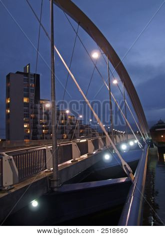 Squinty Bridge