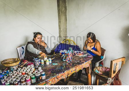 Mexican Oaxaca Alebrijes Artisans
