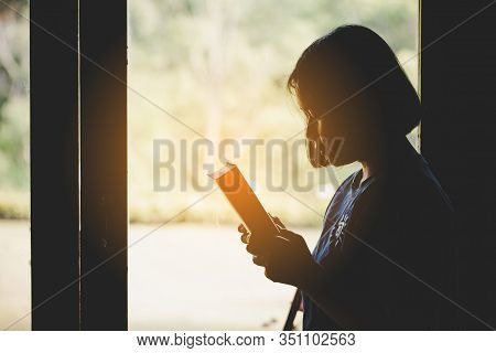 Teen Girl Pray For God Blessing To Wishing Have A Better Life.