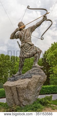 Tehran, Iran - May 1, 2015: Statue Of Aresh Kamangir The Archer In The Niavaran Palace Complex Garde
