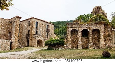 Roscigno Vecchio - Old Abandoned Village In Cilento, Campania, Italy