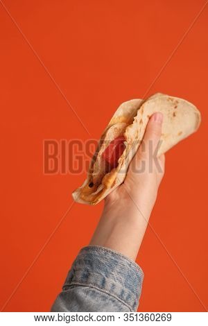 National Food Concept. Mexican National Food Tacos Or Tatar National Food - Kystyby In Hand On An Or