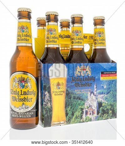 Winneconne,  Wi - 16 February 2020:  A Six Pack Of Konig Ludwig Weisbier Beer On An Isolated Backgro