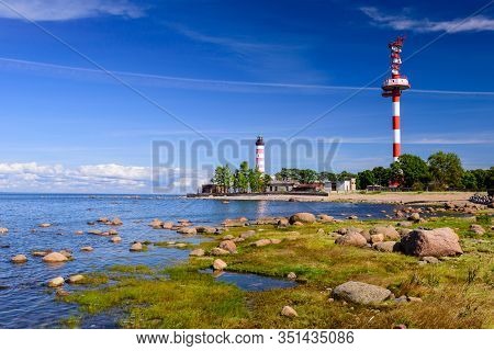 The Picturesque Coast Of The Gulf Of Finland. Beautiful Summer View Of The Baltic Sea Coastline, Len