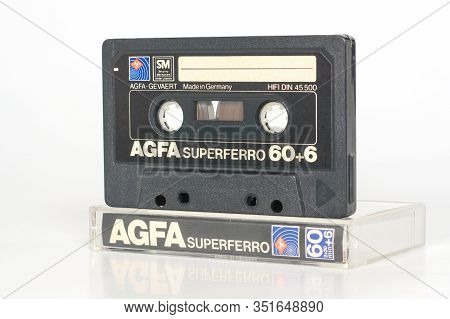 Agfa Superferro 60 Black, Audio Compact Cassette. Rare Vintage Audio Cassette With Sm Security Mecha