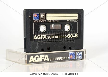 Agfa Superferro 60 Black, Audio Compact Cassette. Rare Vintage Audio Cassette With Sm Security Mecha