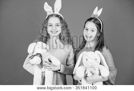 Rabbit Style. Children In Rabbit Bunny Ears. Spring Holiday Party. Egg Hunt. Family And Sisterhood. 