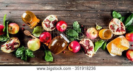 Rosh Hashanah Celebration Background