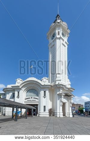 Rosario Argentina 16 This Building Sited In Northern Rosario Houses The Central Bus Terminal Of The 