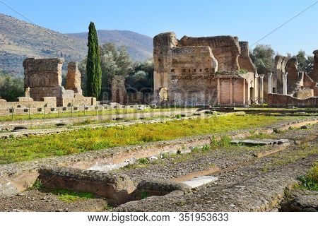Ancient Ruins In Villa Adriana (hadrians Villa) In Tivoli, Italy