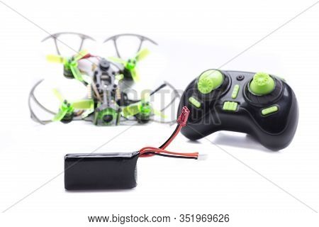 Micro Drone Racing With Camara Fpv And Battery