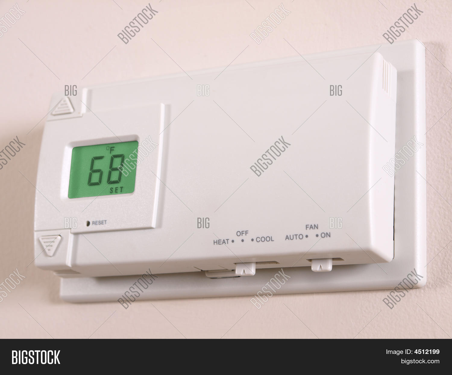 Thermostat 68 F Angle Image & Photo (Free Trial) Bigstock