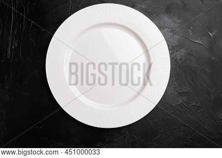 White Plate Empty Utensil Set With Copy Space For Text Or Food With Copy Space For Text Or Food, Top