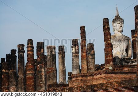 Ancient Antiquity Architecture And Antique Ruins Building For Thai People Travelers Travel Visit Res