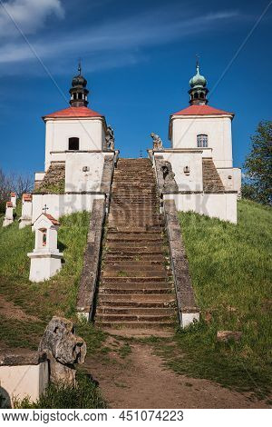 Calvary - Ostre