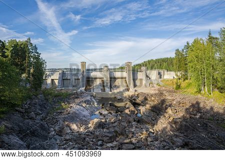 View Of The Hydroelectric Powerplant Dam And The Imatrankoski Rapid (the Imatra Rapid) In Summer, Vu