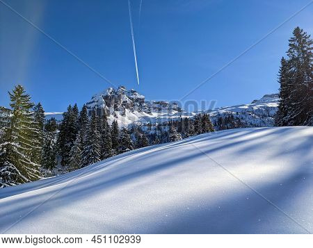 Beautiful Skitour In The Swiss Mountains. Ski Mountaineering In Innerthal On The Mutteristock. Mount