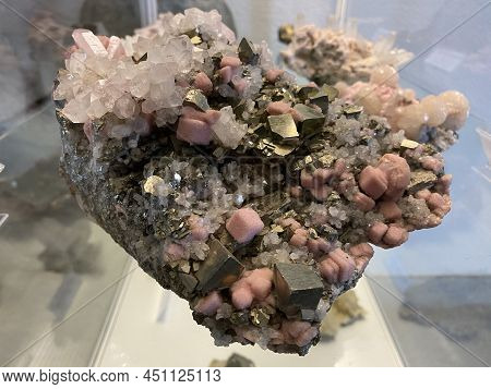 Rhodochrosite, Quartz, Pyrite Or Rhodochrosit, Quarz, Pyrit (minerals And Crystals In The Exhibition