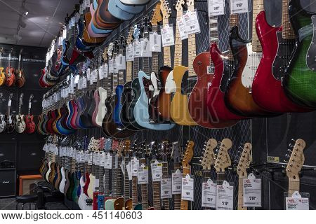 Indianapolis - Circa March 2022: Electric Guitar Display At Guitar Center. Selling Brands Like Fende
