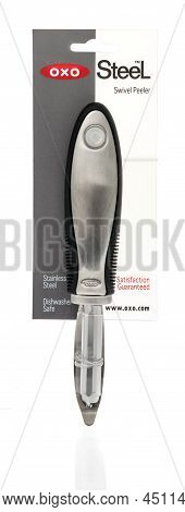Winneconne, Wi -13 March 2021: A Package Of Oxo Steel Vegetable Fruit Peeler On An Isolated Backgrou