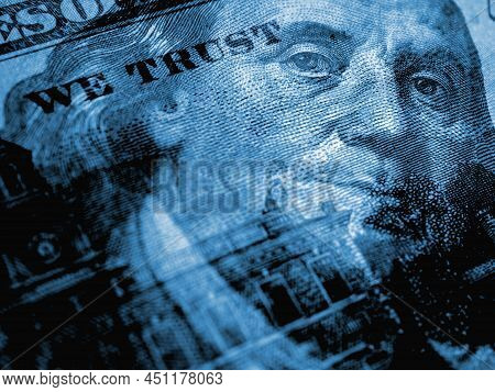 American Paper Money. A 100 Dollar Bill With A Portrait Of Benjamin Franklin In Focus. Us Banknotes 