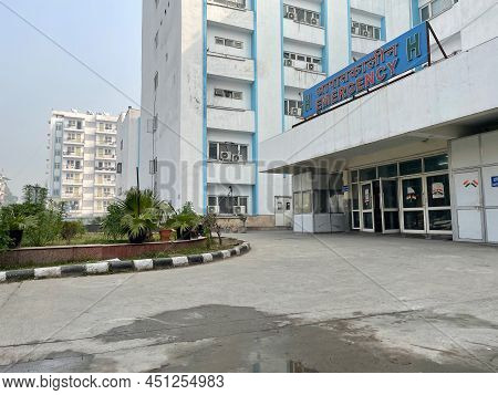 New Delhi, India - March 2022, Deep Chand Bandhu Government Hospital Front View Of Hospital