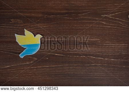 Dove Of Peace Pattern, Yellow-blue Flag Of Ukraine. Revention Of Hostilities In Ukraine. Peace Conce