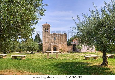 Heiligdom van St. Maria d' Anglona. Tursi. Basilicata. Italië.